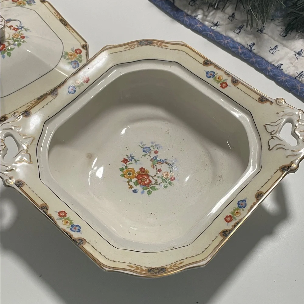 Vintage WH Gribdley Ceramic Serving Dish with Lid